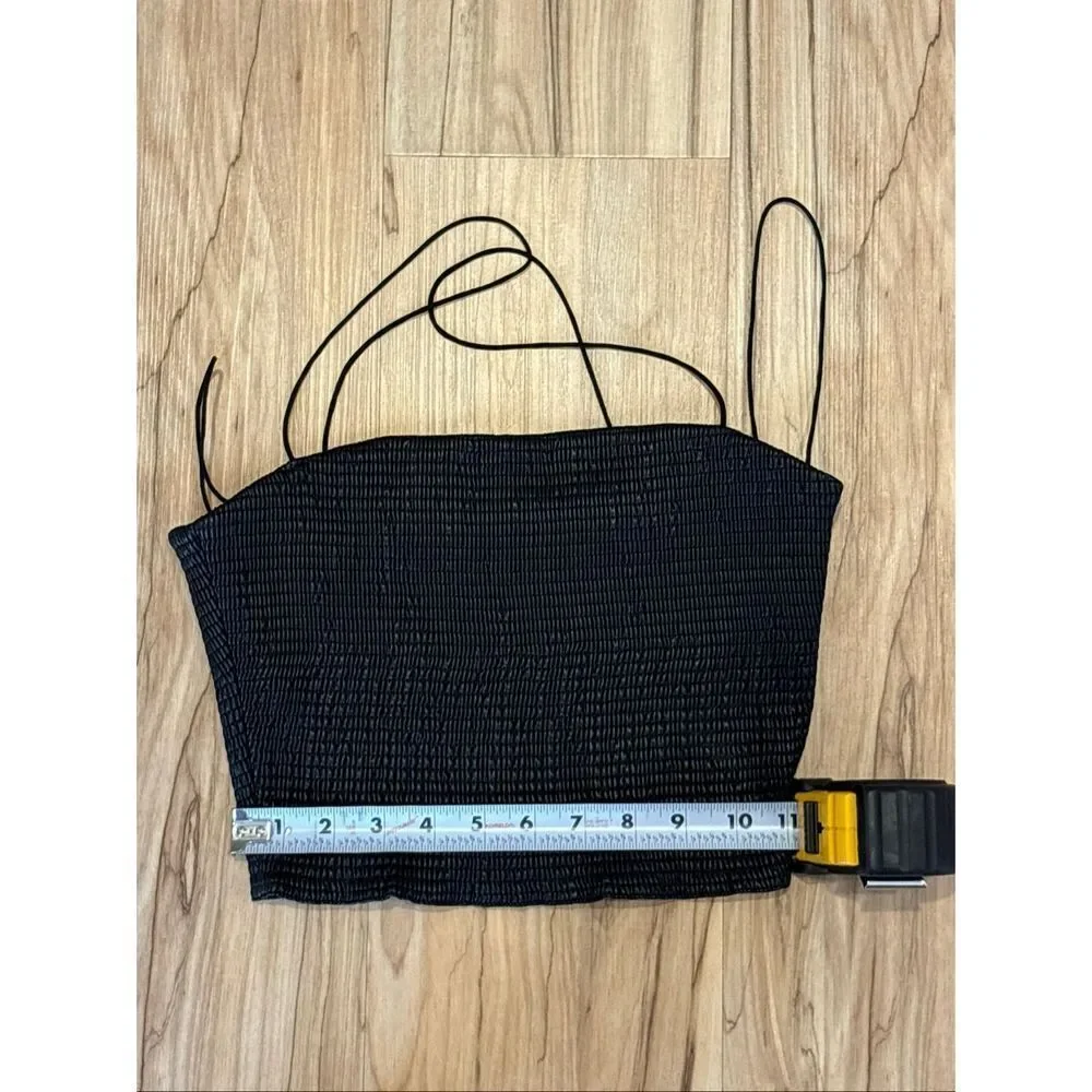 Alice + Olivia black faux leather cinch spaghetti strap Penelope crop top size S_9